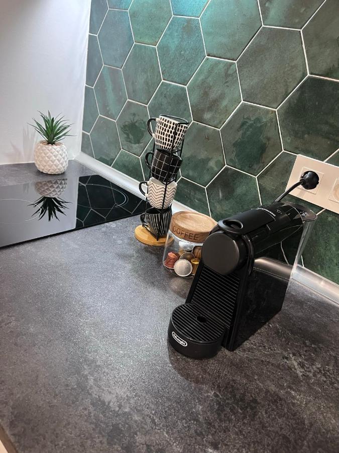 Estudio Bajo Con Piscina Apartment