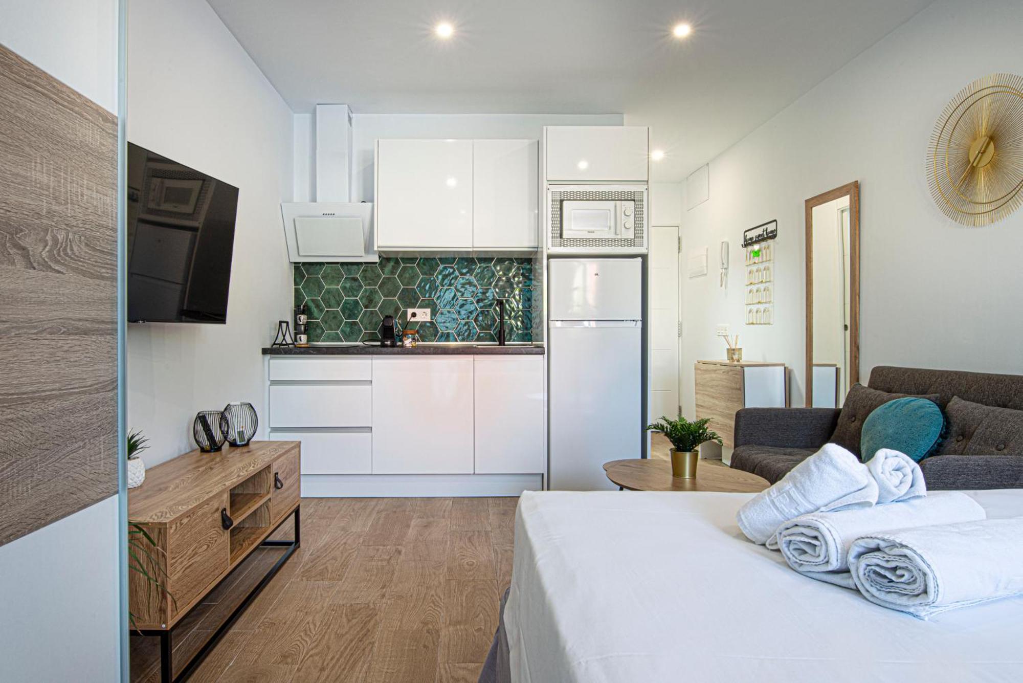 Estudio Bajo Con Piscina Apartment